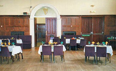 halltabledoorelmclub